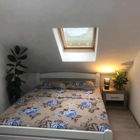 Peaceful Apartment 플루지네 외부 사진