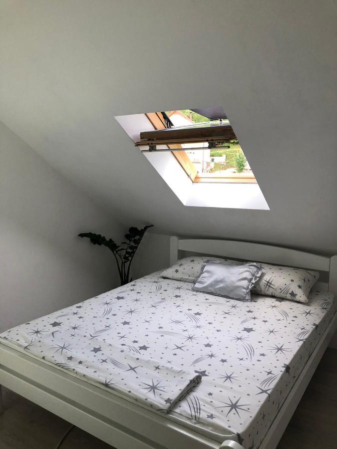 Peaceful Apartment 플루지네 외부 사진